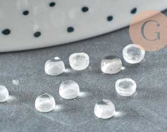 Cabochon rond cristal de roche,cabochon rond,quartz naturel, cabochon cristal, fabrication bijoux,pierre naturelle,4mm, l'unité,G2884