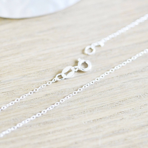 Chaine très fine argent massif,collier argent 925, chaine forçat, chaine complète,création, création bijoux 0.9mm,45cm, l'unité