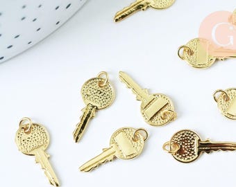 Gold-plated brass key charm pendant, 28.5mm, a love pendant for jewelry making, gold-plated brass key, x1 (G6173)