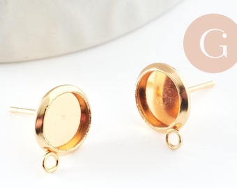Gold-plated 8mm round cabochon ear studs with ring, x2 (G9588)