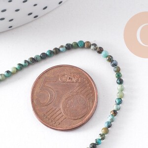 Perle Jaspe turquoise africaine naturelle 2mm,x1 fil de 39cm (G1541)