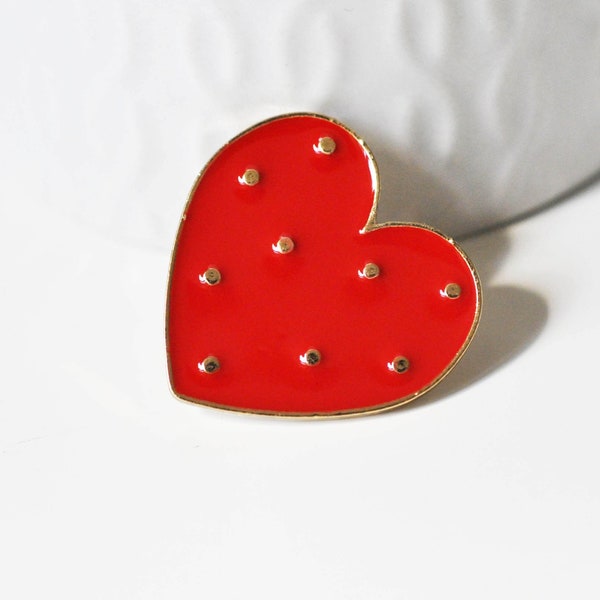 Broche pins coeur laiton doré émaillé rouge à pois,broche doréé,décoration veste, 28x29mm, X1, G5240