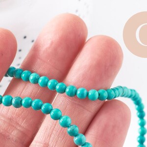 Perle howlite turquoise Bijou pierre naturelle 4mm, x1 fil de 38cm (G5168)