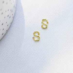 Letras adhesivas de zamac dorado, suministros para decorar piedras y joyas con resina, 8 x 6 mm, x 2, G3766