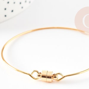 Gold brass magnetic clasp bangle bracelet 60mm, magnetic bracelet to personalize X1 G9186