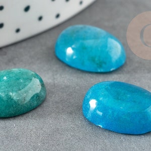 Cabochon jade turquoise foncé, cabochon ovale, jade naturel,18 x13mm, cabochon pierre, pierre naturelle, X1 G2025