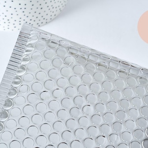 Sobres acolchados de plástico metálico plateado de 22,5 x 15 cm, paquete de 10 (G6812)