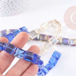 Perle verre carré irisé facetté 12mm, x5 perles (G9076)