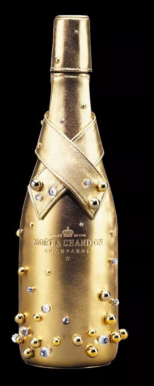 letterlijk zwaar Diplomatieke kwesties MOET CHANDON Champagne Midnight Gold Lambskin Bottle Cover - Etsy