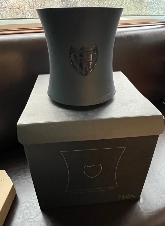 Dom Perignon Champagne CLASSIC BLACK CHAMPAGNE Bucket Cooler Royal