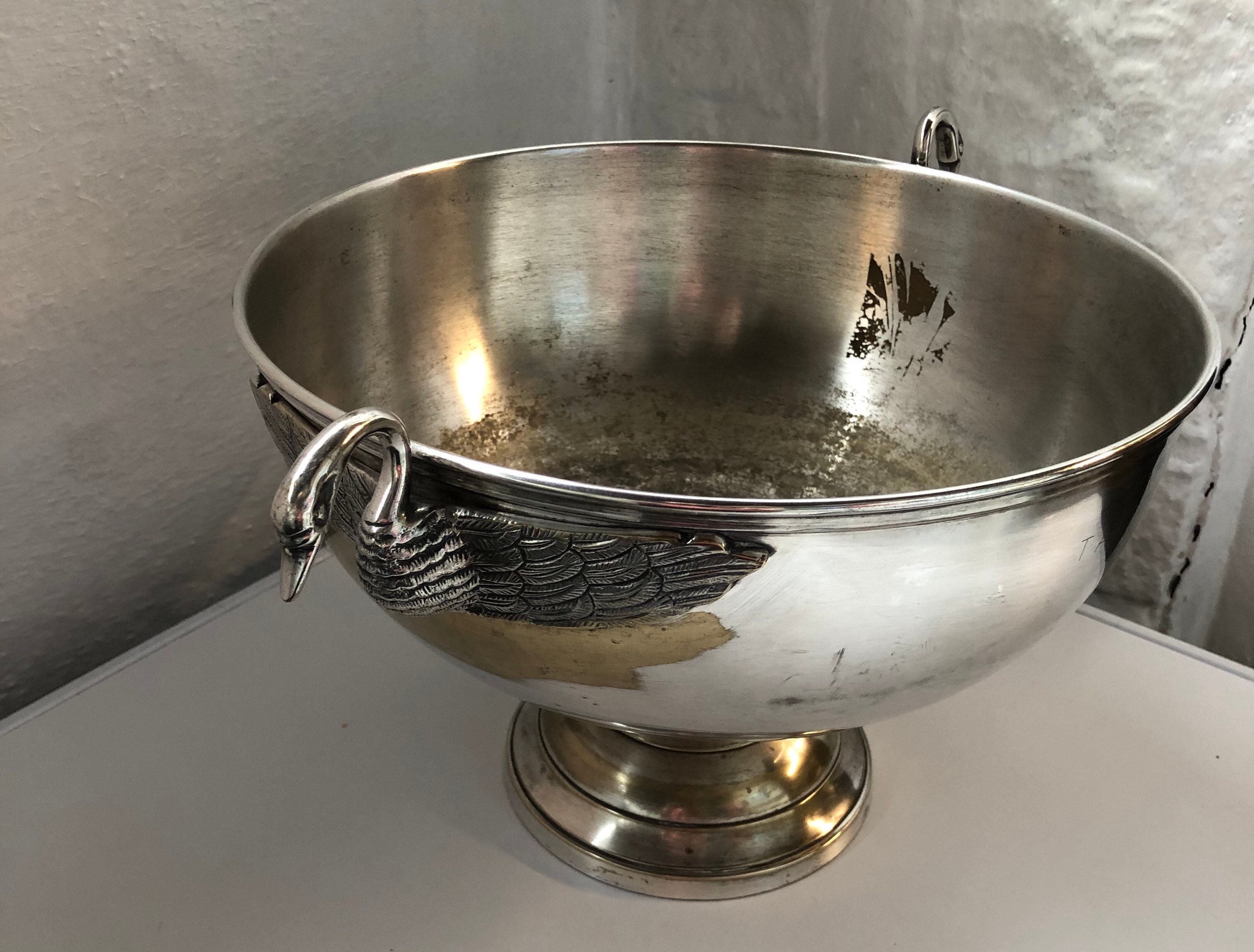 Lot de 2 seaux champagne Taittinger - Arts de la table Lot de 2 seaux champagne Taittinger - Arts de la table