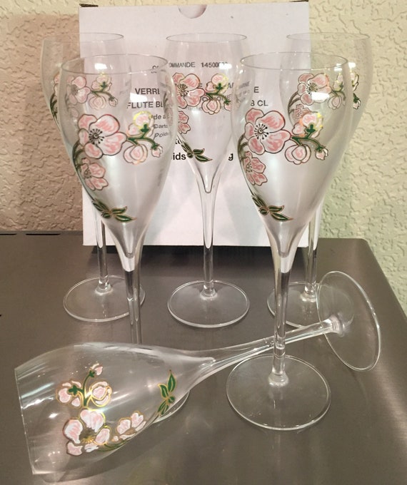 Vintage Perrier-Jouet Champagne Flutes - Belle Epoque Floral  Vintage set of 4 Perrier Joulet flutes Belle Epoque Floral stemware display picture 1