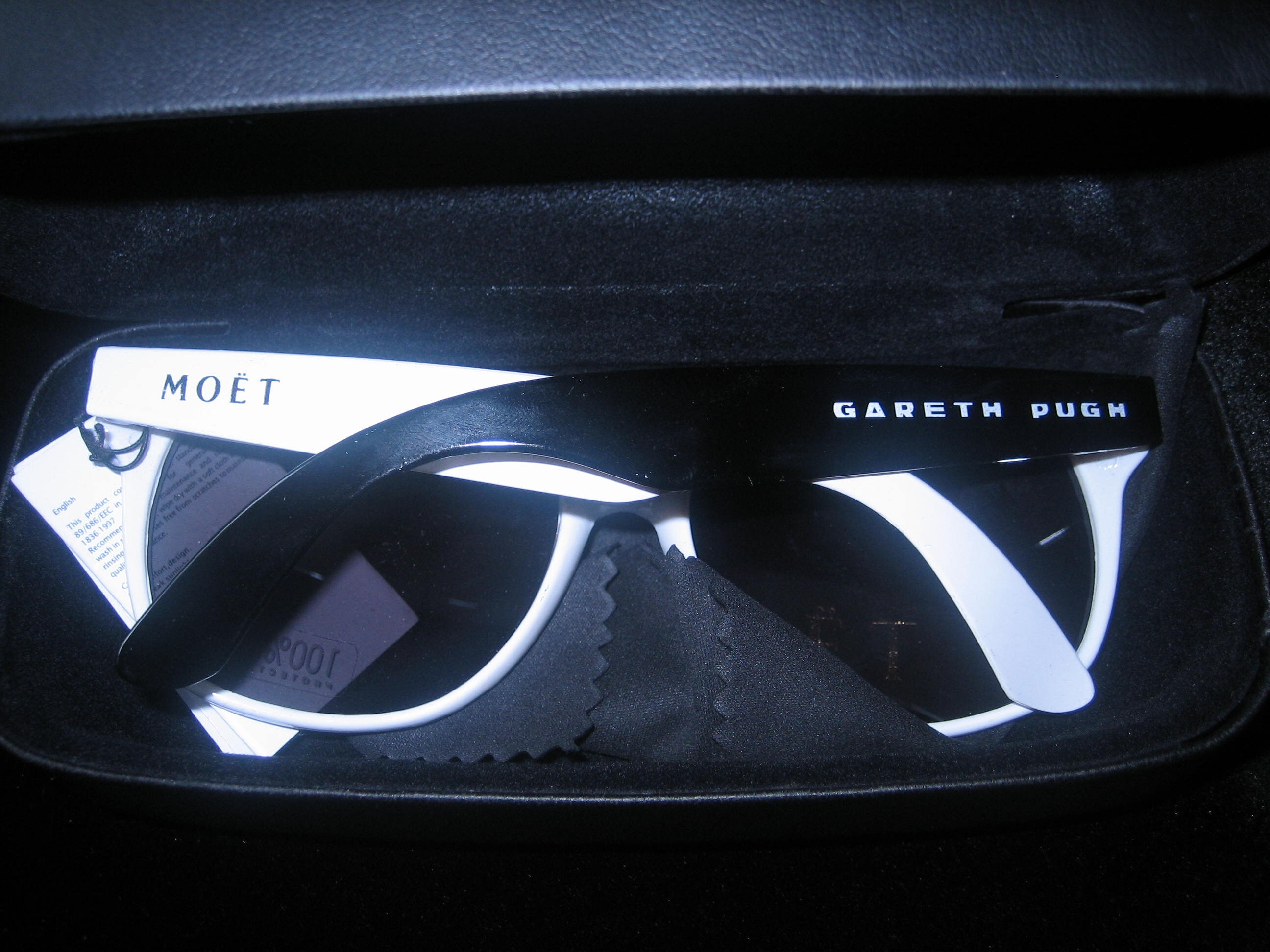 Moet Black Sunglasses Buy Moët & Chandon LED glasses Champagne online  main image 3