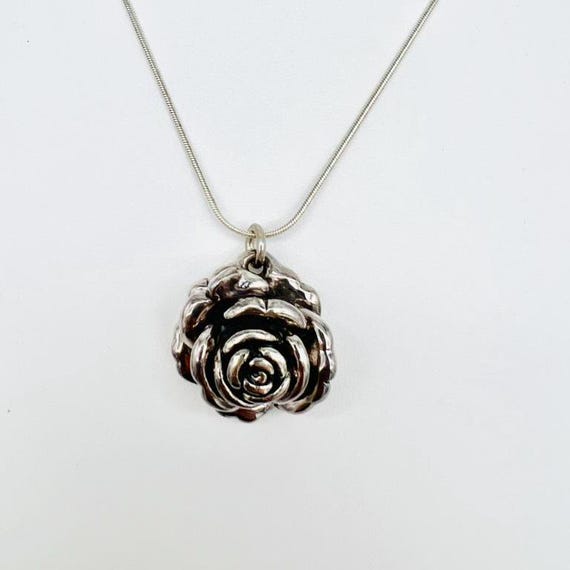Vintage, Sterling Silver Puffy Pendant, 3 D Sterling Silver