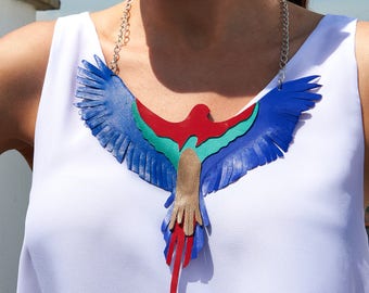 Statement Parrot Necklace, Bib Necklace, Women Necklace, Parrot Jewelry, Leather Jewelry, Leather Necklace, Animal Jewelry, Parrot Pendant,