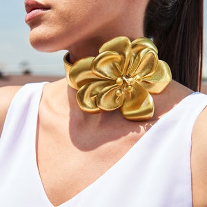 Gold Leather Choker, Gold Jewelry, Flower Necklace, Gold Necklace, Bib Necklace, Metallic Leather Choker, Flower Jewelry,Leather Accessories