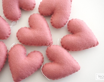 Pink hearts garland, felt hearts garland, felt heart bunting, Valentine's day garland, pink heart garland, hearts garland