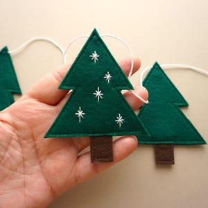 Christmas tree garland, pine tree garland, Christmas bunting, Christmas felt garland, winter garland, felt mantel garland, WHITE embroidery image 2
