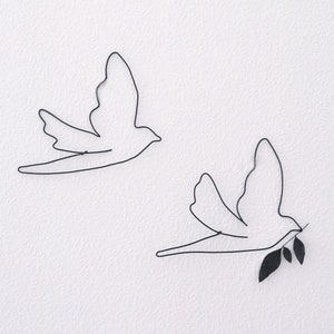 2 metal wall swallows, pair of birds in black wire