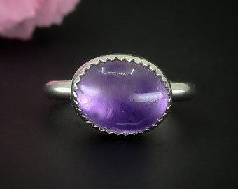 Amethyst Ring - Size 6 - Sterling Silver - Oval Amethyst Statement Ring - Luminous Amethyst Jewellery - Unique Amethyst Jewelry - OOAK Ring