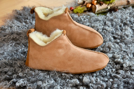 Leather slippers Sheepskin Women's 