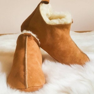 just sheepskin mens slippers sale