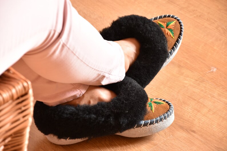 Leather Slippers Sheepskin Women S Slippers Boots Ugg Style Warm Comfy 100 Sheepskin House Slippers
