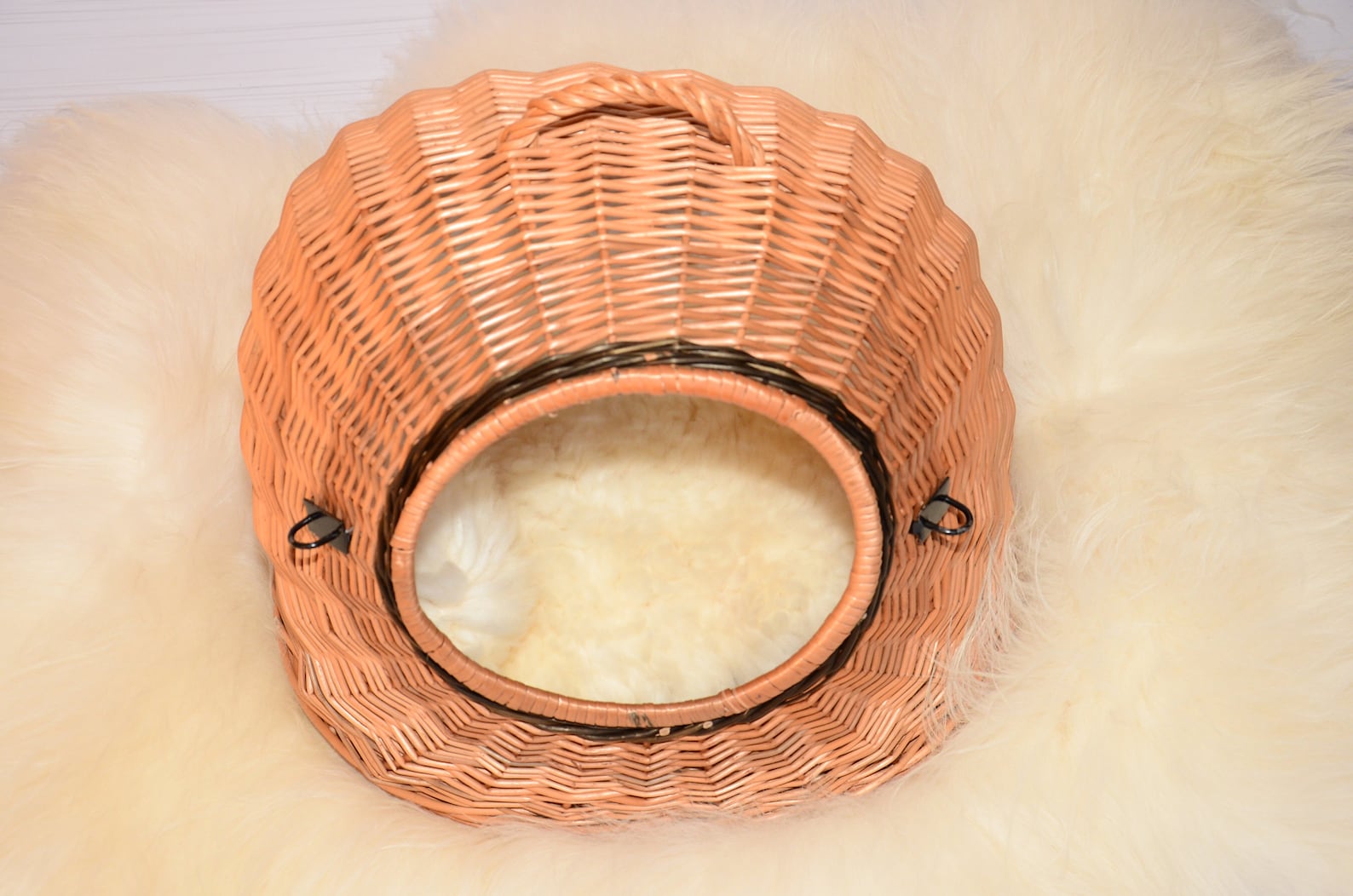 Wicker Cat Basket Willow Basket for Cats and Small Dogs Pet Etsy