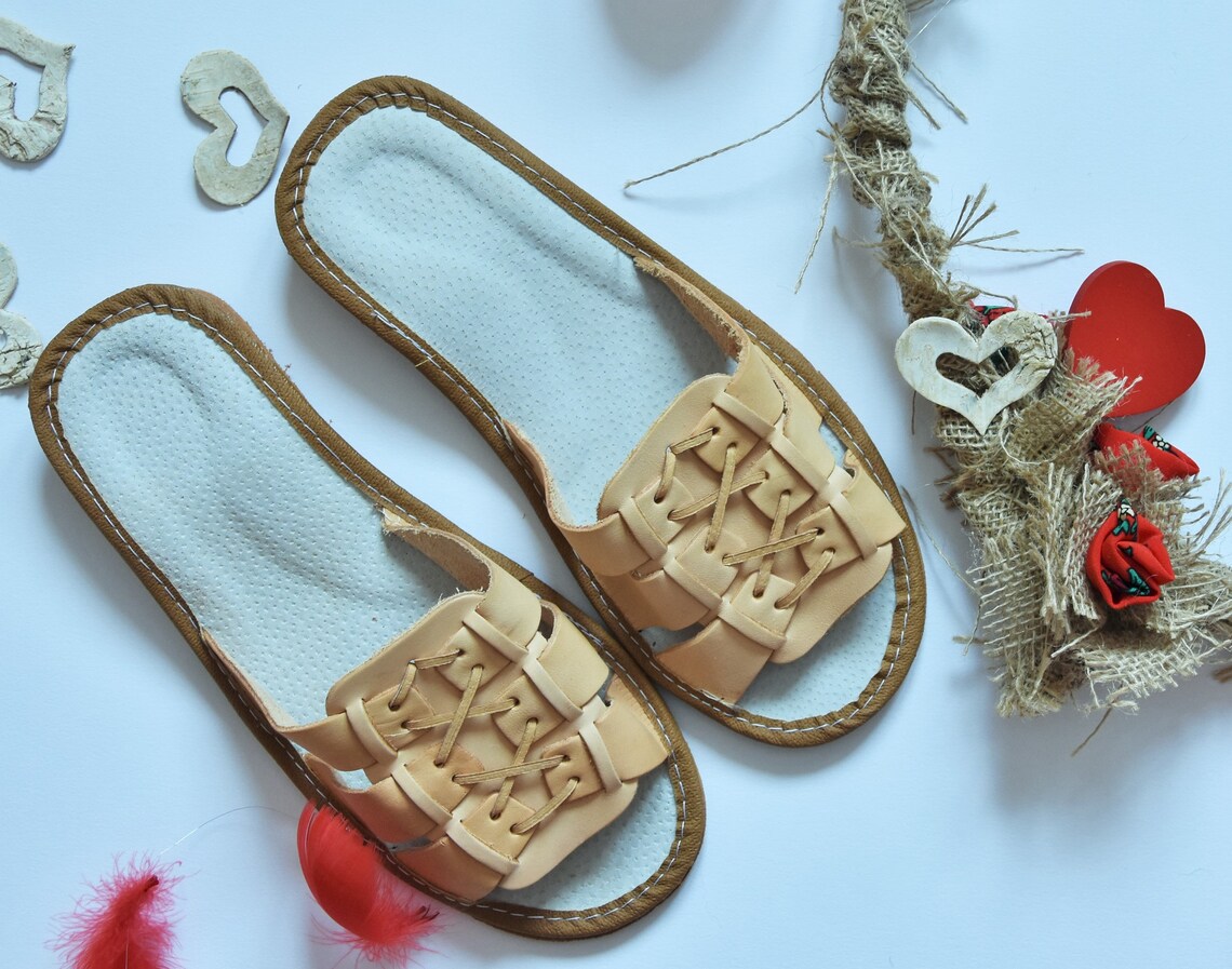 womens slippers black friday sale