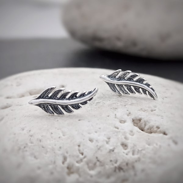 Small Fern leaf Stud earrings in sterling silver, Leaf jewellery gift for her, Minimalist earrings, Botanical Nature inspired jewellery