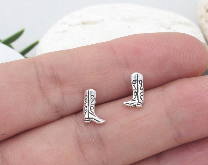 Cowboy boot stud earrings in sterling silver, Cowgirl earrings, Country and Western earrings, Rodeo Line dancing jewellery