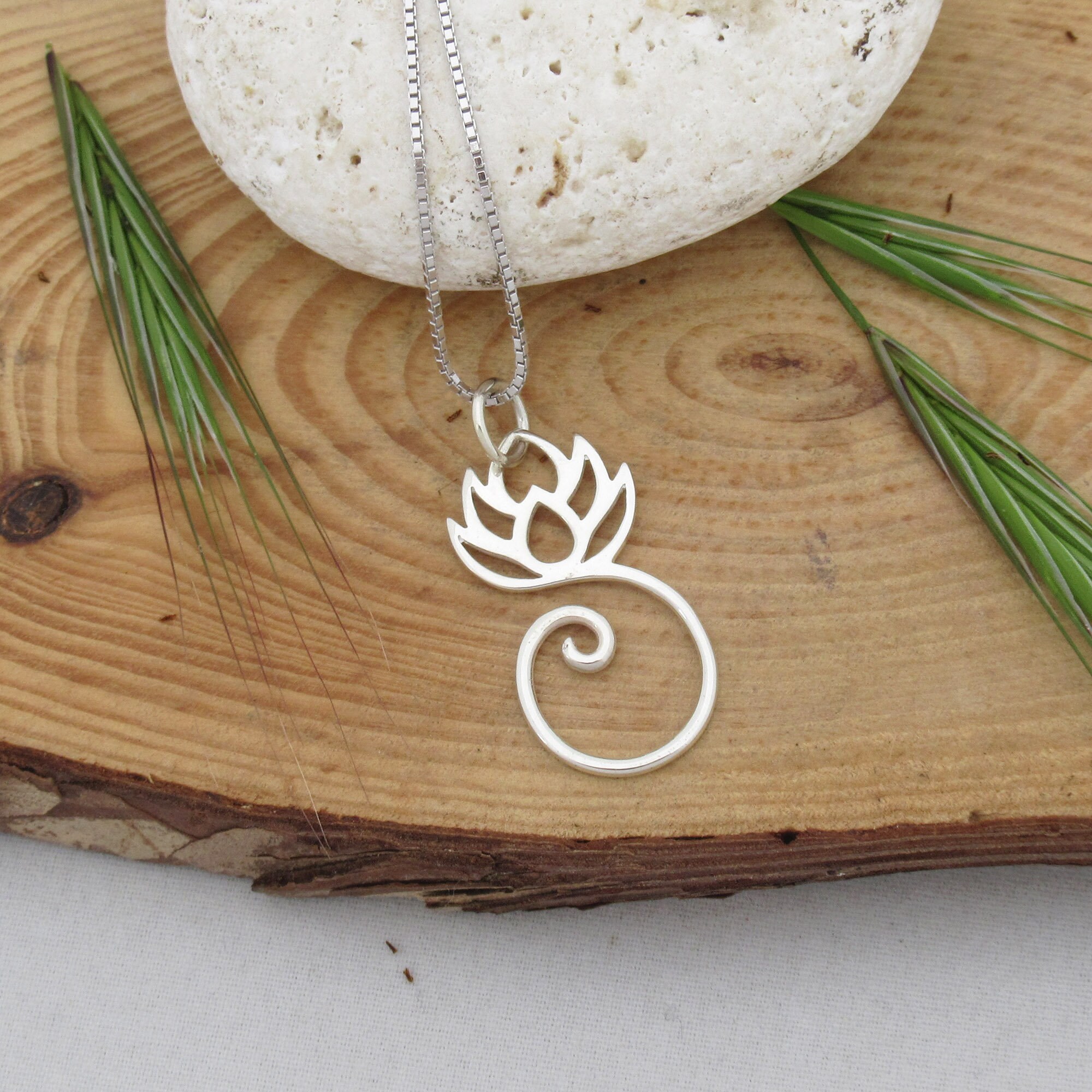 Collar de loto colgante de flor de loto de plata de ley Etsy
