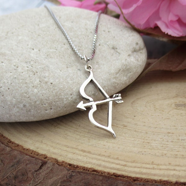 Small Bow Arrow necklace charm, Sterling silver Archery jewellery, Sagittarius necklace, Cupid's bow pendant, Friendship and love necklace
