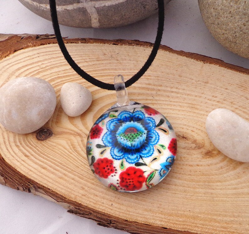 Hand Blown Glass Flower Necklace Round Fl Pendant - Blown Glass Flower Pendant Necklace Hand Blown Glass Flower Necklace Round Fl Pendant - Blown Glass Flower Pendant Necklace