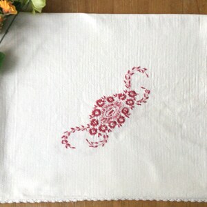 Vintage Embroidered Hungarian Tablecloth - Etsy
