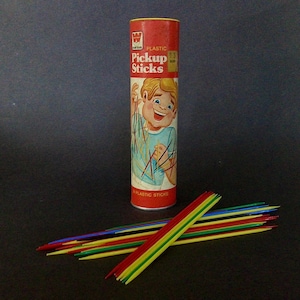 Vintage &quot;Pick-up Sticks&quot;-spel, 1975 gemaakt in de VS, complete set, vintage spellen voor kinderen, verzameling spellen, vintage verzamelspellen,