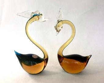 Beautiful Murano Glass Swans Pair, Original Italian Handblown Glass Art With Murano Sticker Bird Lover Gift Glass Figurines Decorative Glass
