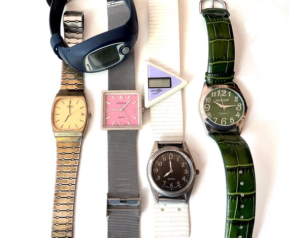 Vintage Watch Collection: Untested Watches for Repair, As-is  display picture 2
