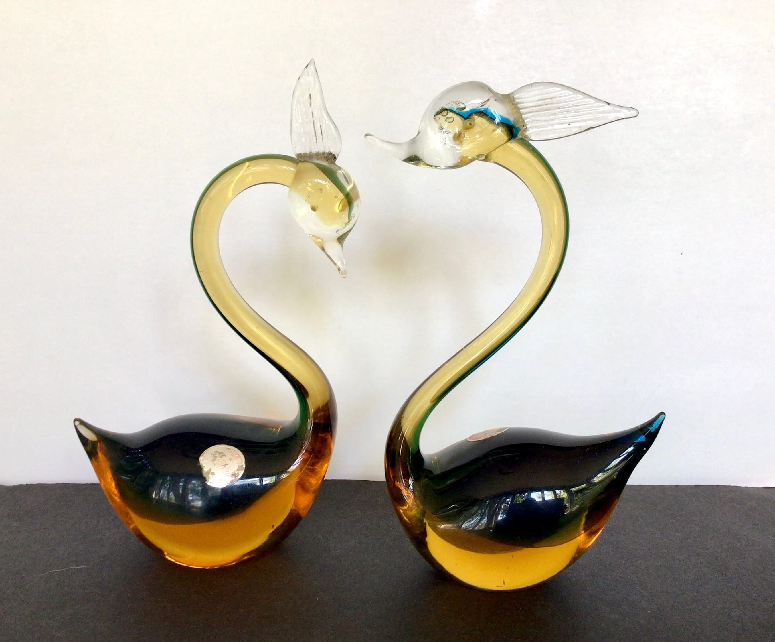 Beautiful Murano Glass Swans Pair, Original Italian Handblown Glass Art  With Murano Sticker Bird Lover Gift Glass Figurines Decorative Glass 