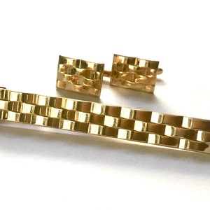 Vintage Hickok USA Tie Clip Cufflinks Set: Pale Gold Basketweave, 1970s