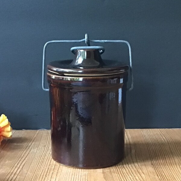 Vintage Stoneware Crock Pot with Lid, Rustic Cheese Crock, Small Butter Jar With Lid, Retro Kitchen Decor, Primitive Kitchen Farmhouse Decor