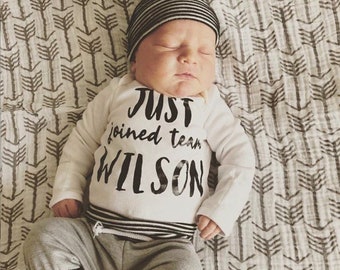 PERSONALIZED NEWBORN BOY Coming Home Outfit /baby shower gift/photo outfit /baby boy coming home outfit/ new to the crew