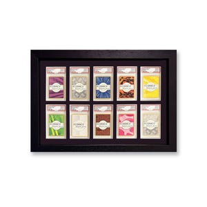 Può includere: Una cornice nera con 10 carte colorate all'interno. Ogni carta ha un motivo diverso e il testo "RIDANCO DISPLAYS" stampato su di essa.