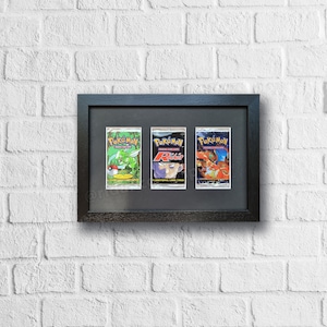 Schwarz Booster Pack 3er-Pack Artset-Rahmen mit optionalem UV-Schutz, Mtg, Pokemon-Sammelkarten TKG, hochwertige Vitrinenwandhülle mit Schaumstoff