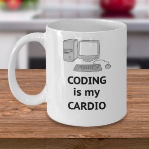 Codificación es mi cardio - Divertido programador de grado de TI programador taza de café regalo - Internet de las cosas regalos - computadora geek nerd wizard programación