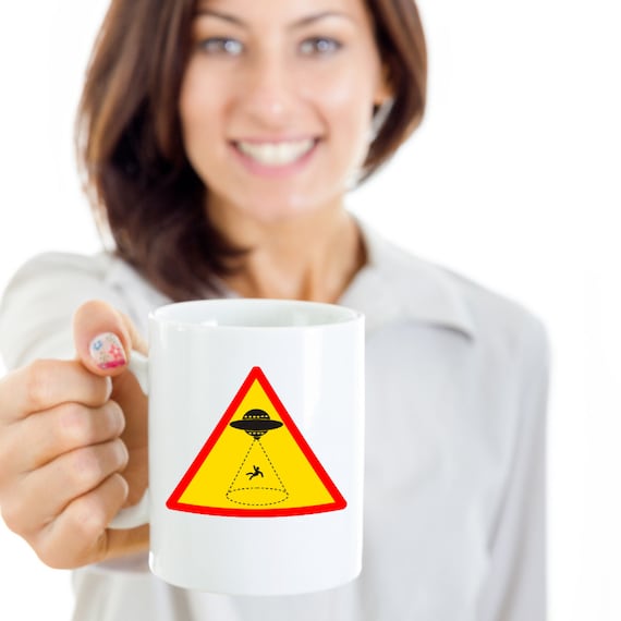 UFO Coffee Mug - Alien Abduction Sign - Take Me Home Extraterrestrial  Encounters - I BELIEVE Gift - Area 51 Flying Saucer Gifts - Etsy