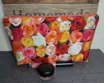 Multicolored Roses Makeup Bag / Yellow Roses Orange Roses Pouch / Bridesmaid Gift / Sunset Roses Zipper Pouch / Gift for Mom