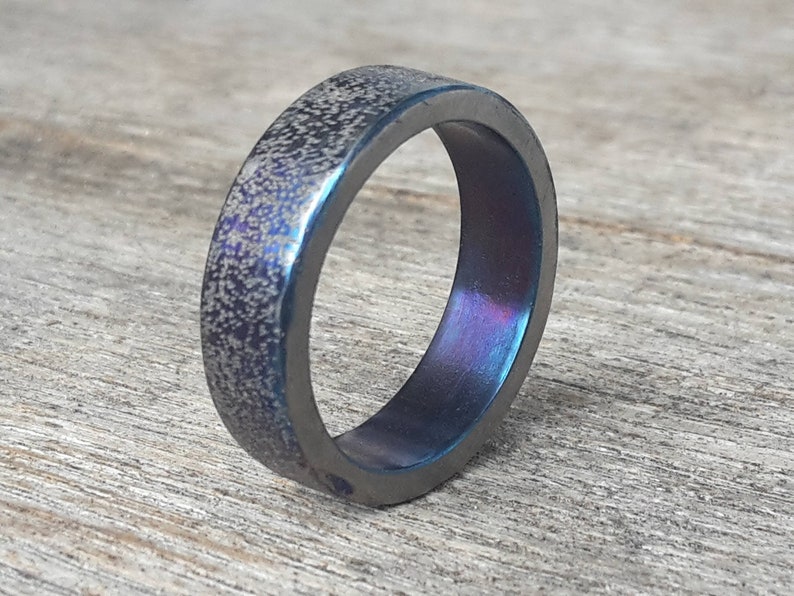 Titanium Wedding Hypoallergenyc Ring With Haotyc Structure Hammered Oxygenating Blue Colour Lord Of The Ring Handcrafted r Fiancee Promised