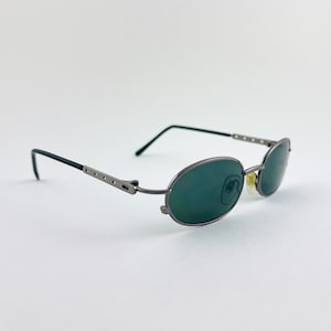 Vintage 90s Mini Dark Silver Metal Frame Oval Sunglasses