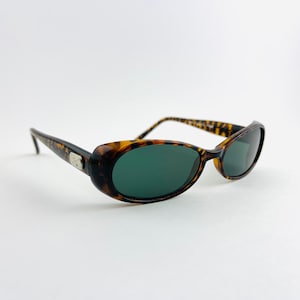 Authentic Vintage 90s Tortoise Shell Oval Sunglasses